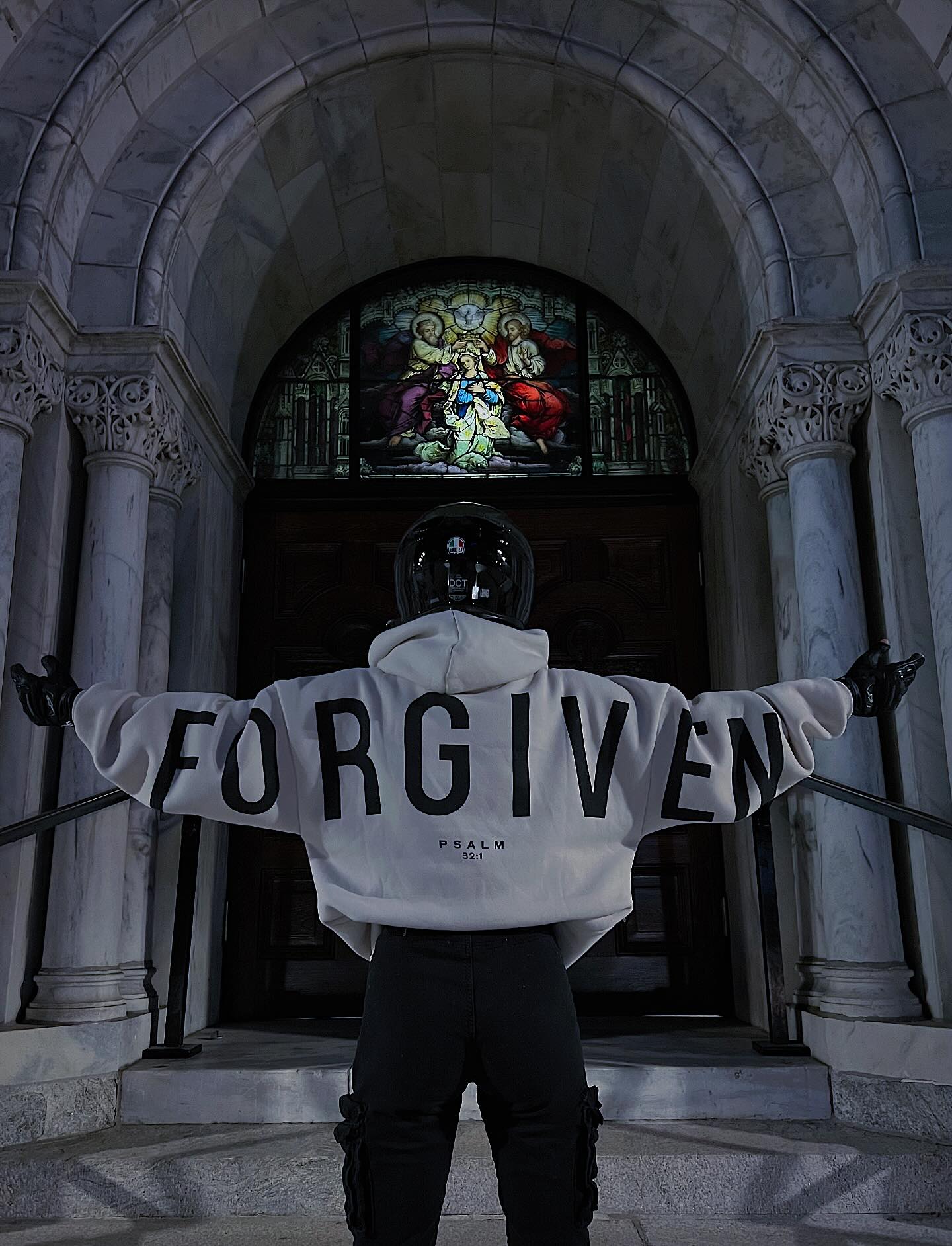 Verse Essential Hoodie (Unisex)